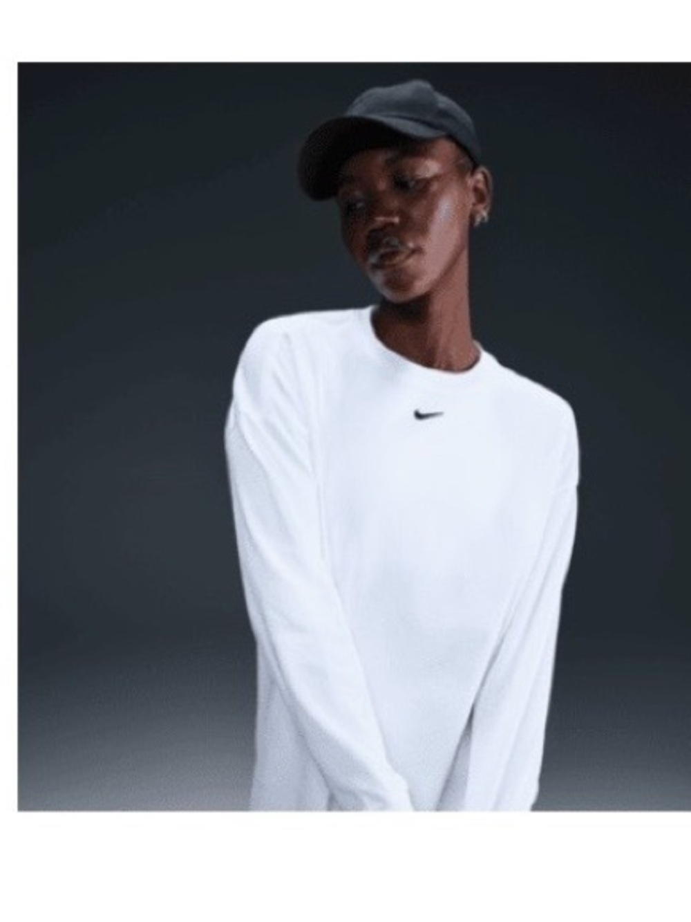 Nike Sportswear Essential Oversized Long-Sleeve